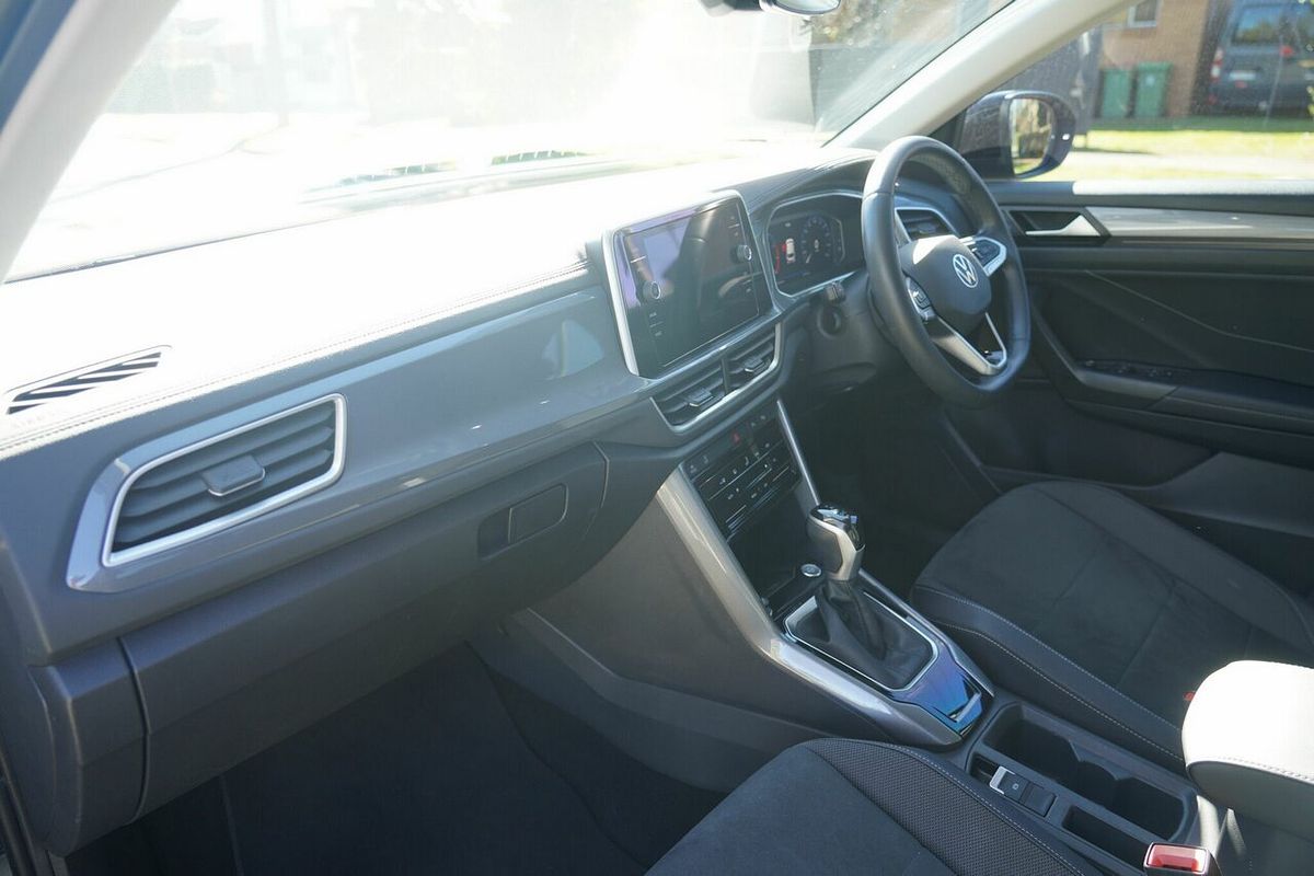 2023 Volkswagen T-Roc 110TSI Style D11