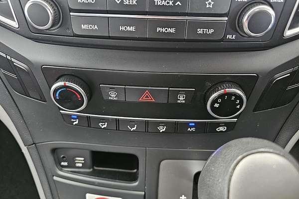2019 Hyundai iLoad TQ4