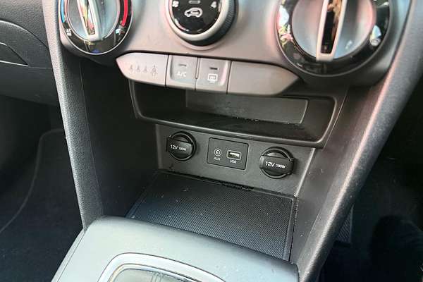 2017 Hyundai Kona Active OS