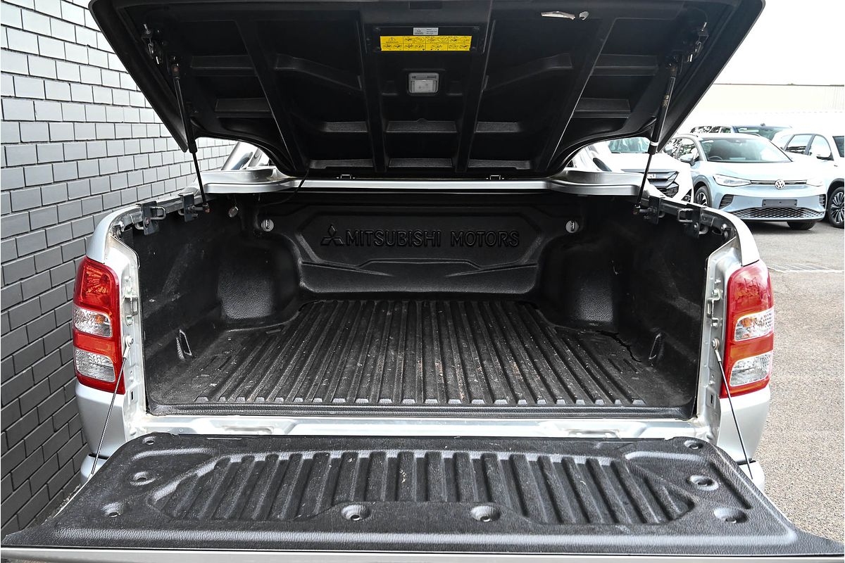 2016 Mitsubishi Triton GLS MQ 4X4