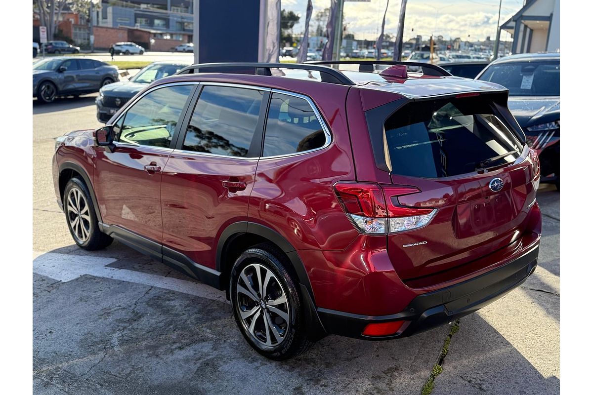 2021 Subaru Forester 2.5i Premium S5