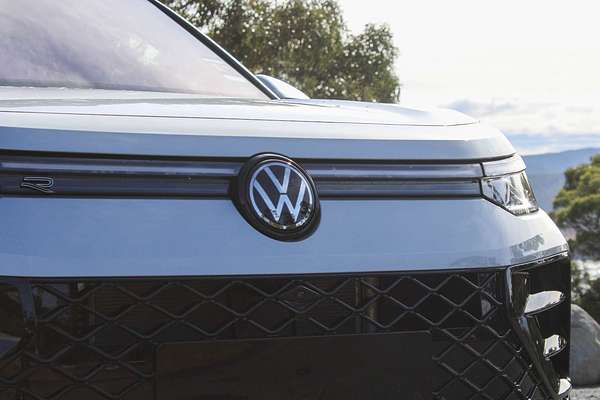 2025 Volkswagen Tayron 195TSI R-Line R4