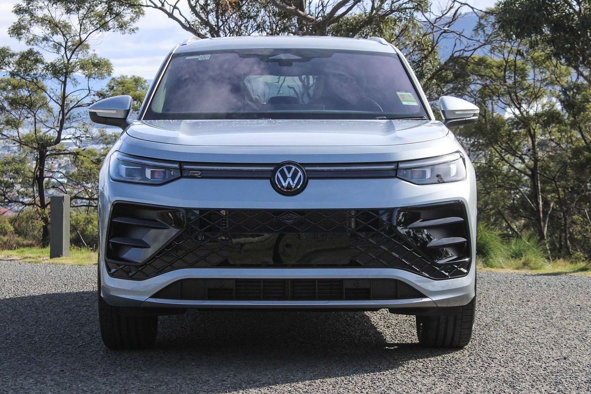 2025 Volkswagen Tayron 195TSI R-Line R4