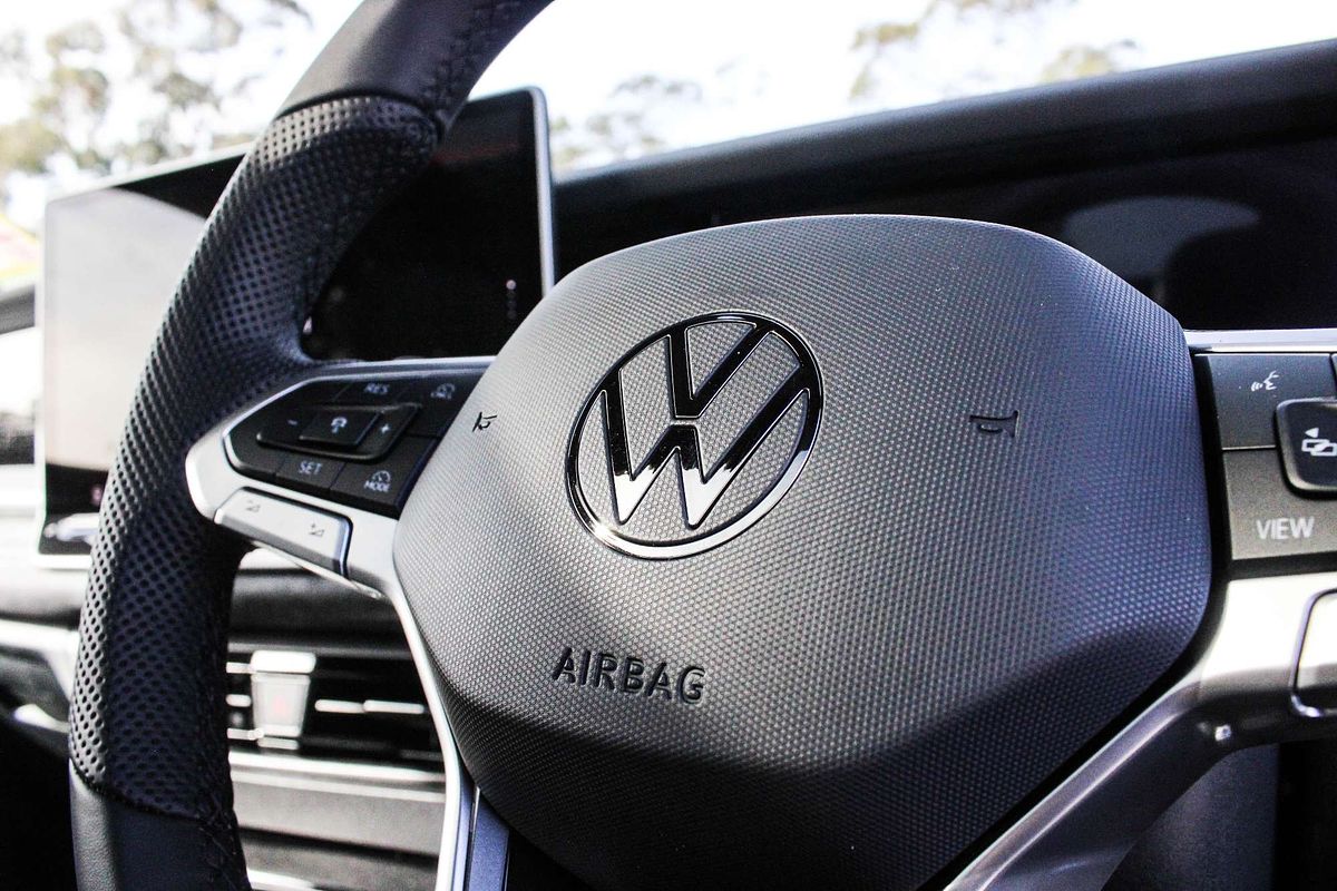 2025 Volkswagen Tayron 195TSI R-Line R4
