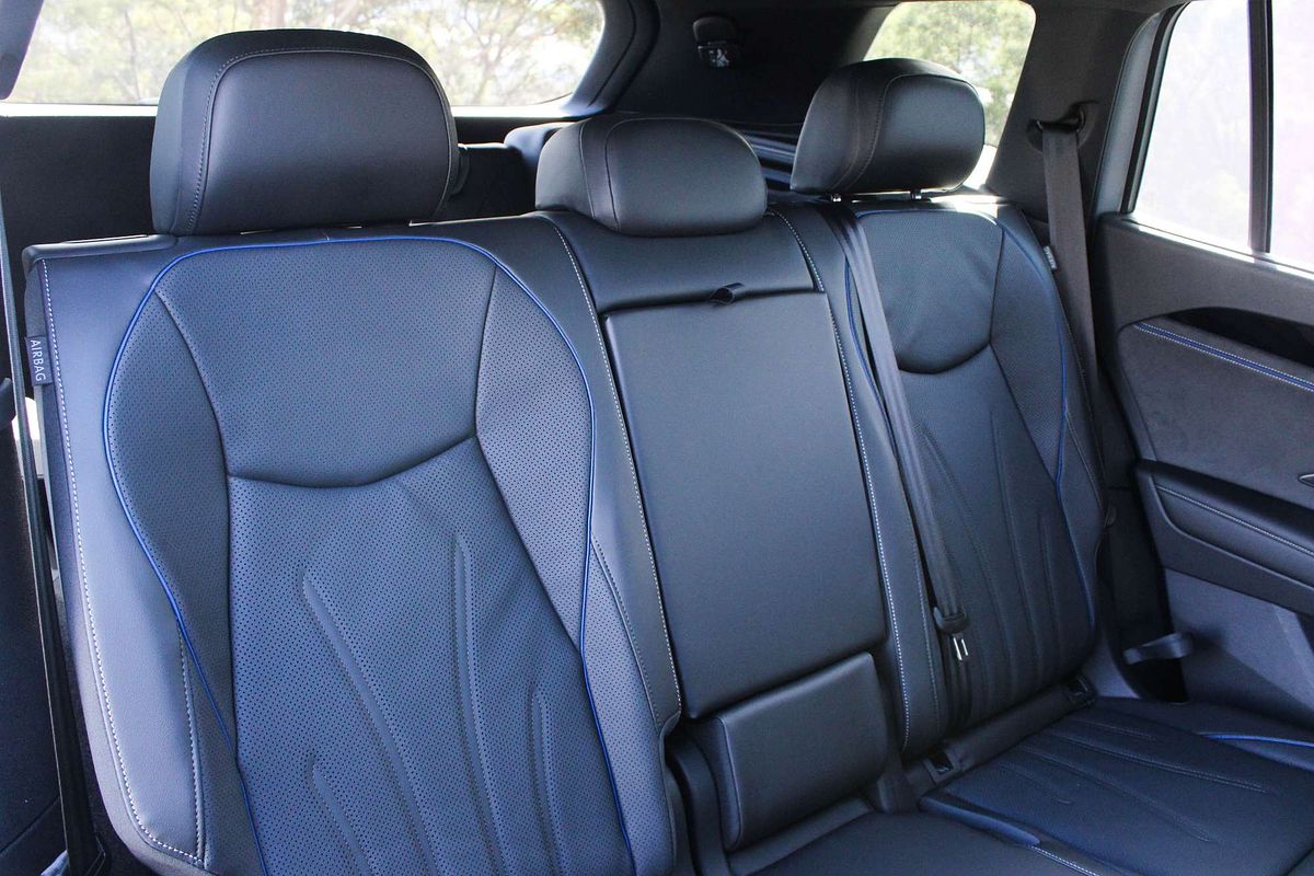 2025 Volkswagen Tayron 195TSI R-Line R4