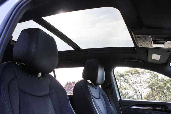 2025 Volkswagen Tayron 195TSI R-Line R4