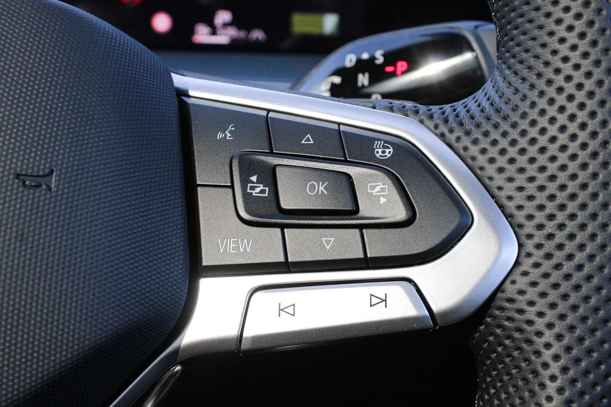 2025 Volkswagen Tayron 195TSI R-Line R4