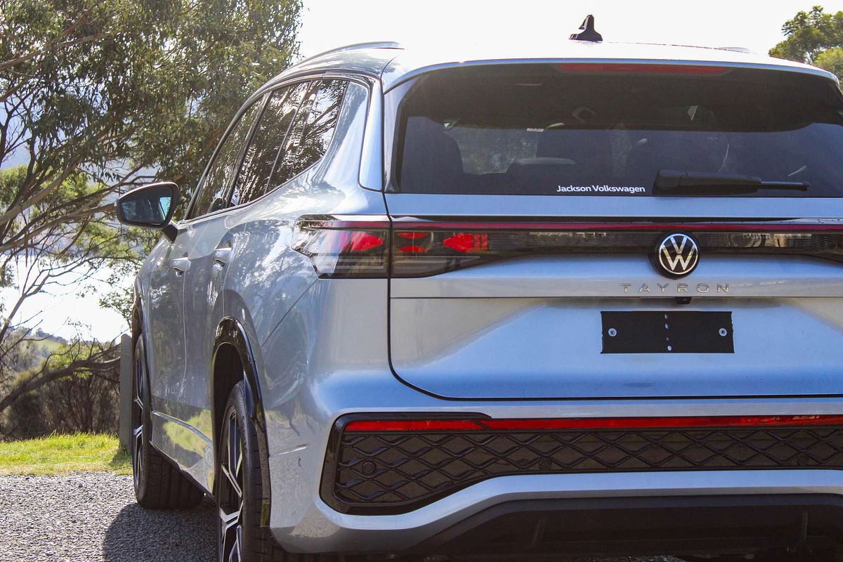 2025 Volkswagen Tayron 195TSI R-Line R4