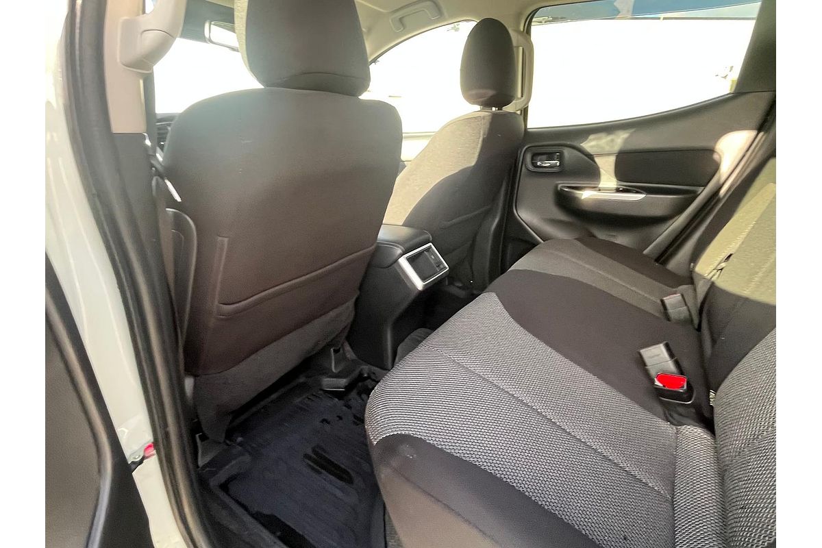 2022 Mitsubishi Triton GLS MR 4X4
