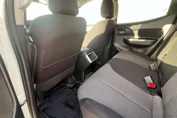 2022 Mitsubishi Triton GLS MR 4X4