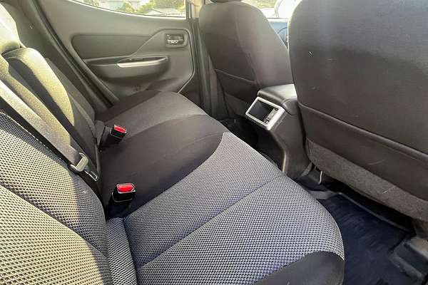 2022 Mitsubishi Triton GLS MR 4X4