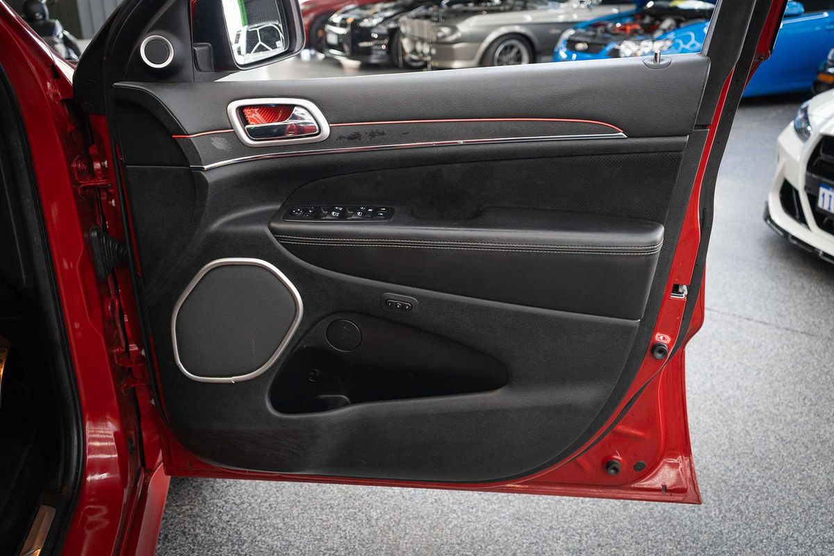2014 Jeep Grand Cherokee SRT WK
