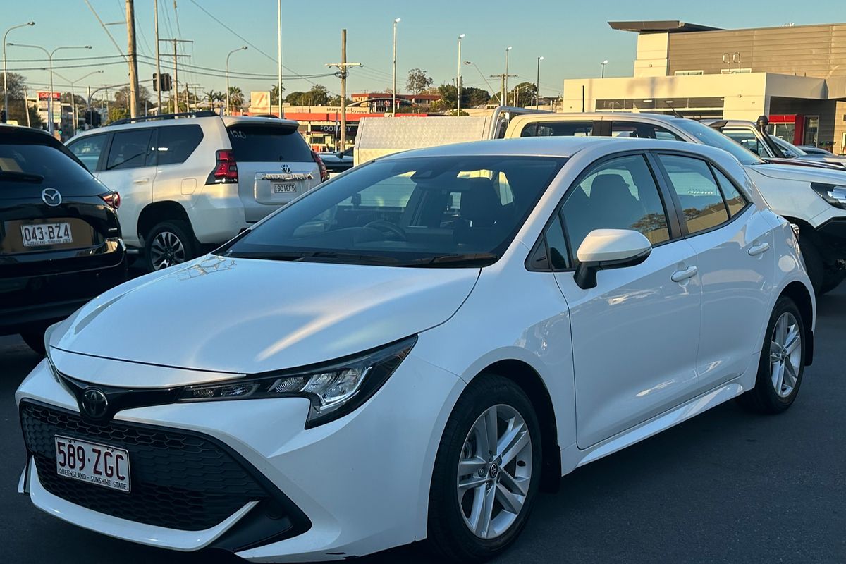 2019 Toyota Corolla Ascent Sport MZEA12R