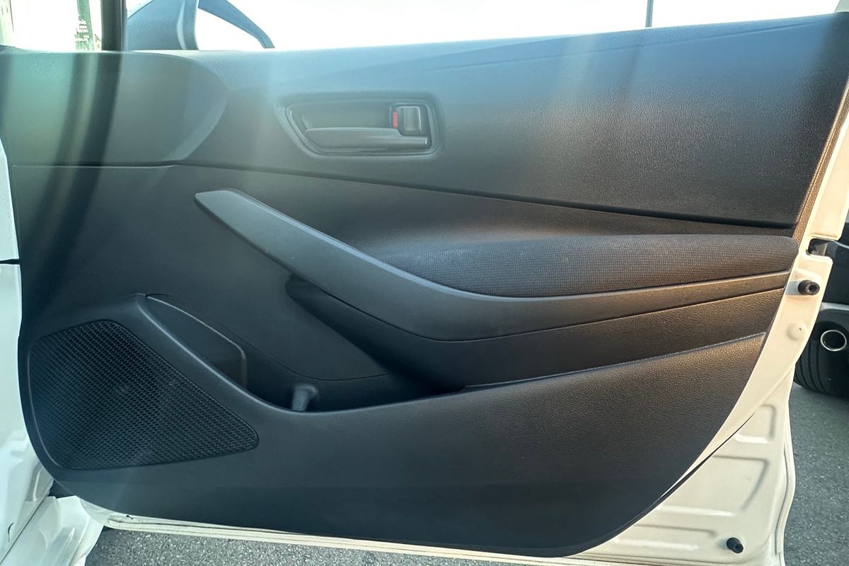 2019 Toyota Corolla Ascent Sport MZEA12R