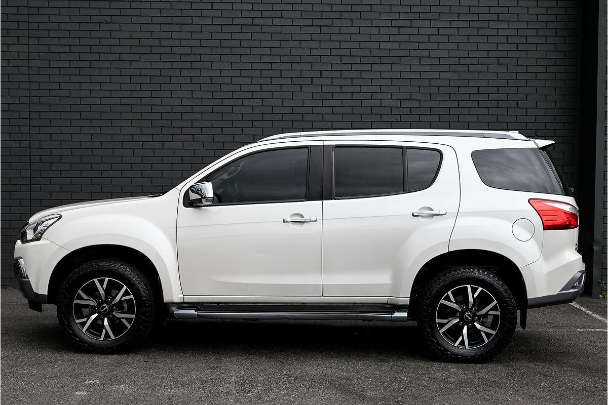 2019 Isuzu MU-X LS-T