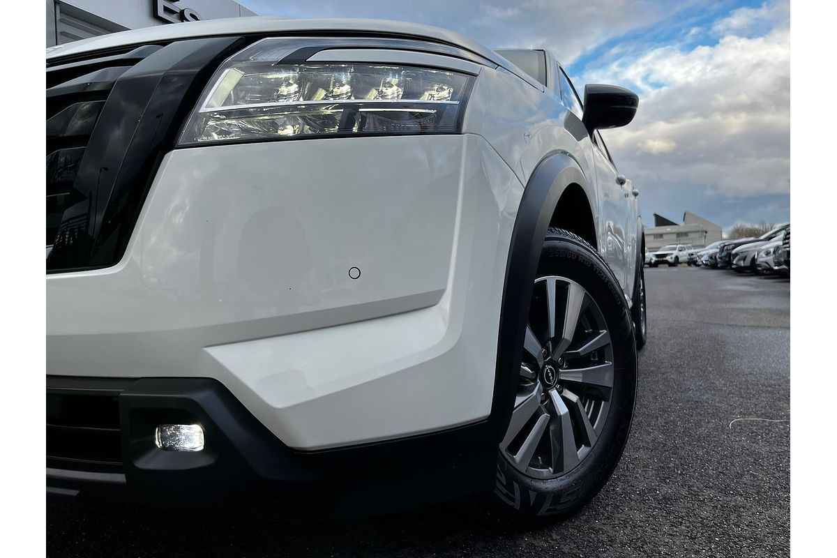 2023 Nissan Pathfinder Ti R53