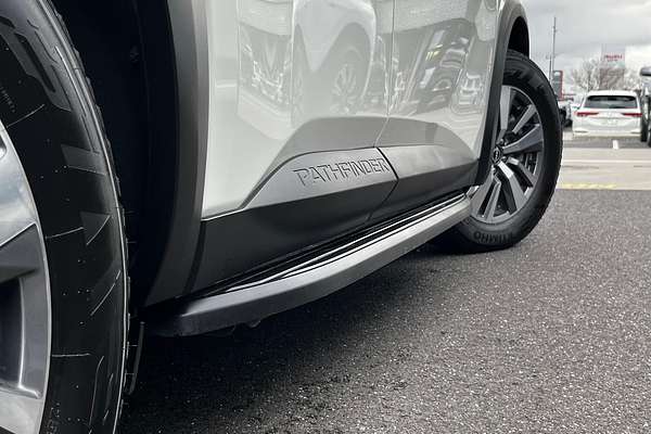 2023 Nissan Pathfinder Ti R53