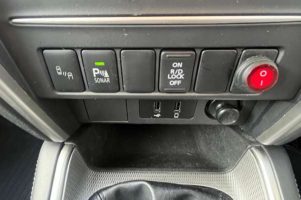 2022 Mitsubishi Triton GLS MR 4X4