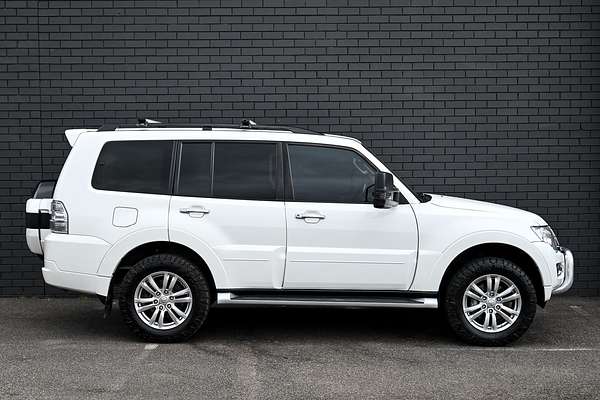 2017 Mitsubishi Pajero GLX NX
