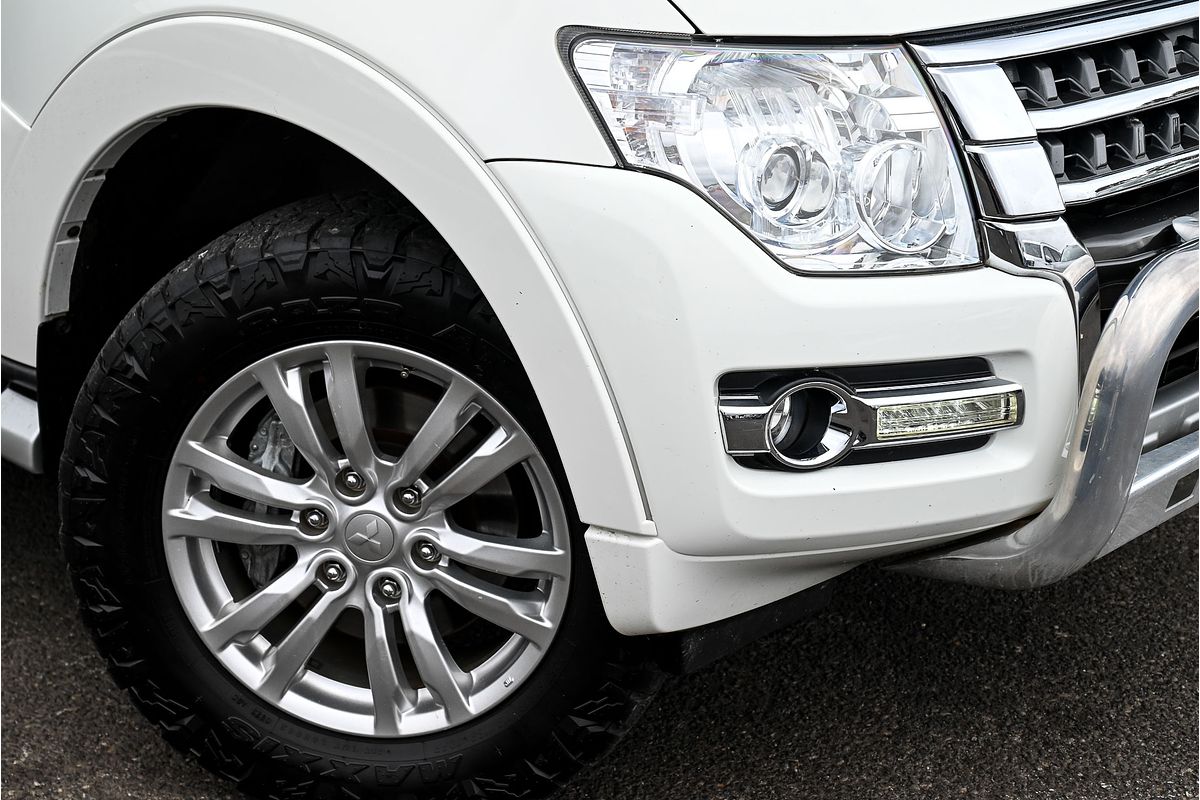 2017 Mitsubishi Pajero GLX NX