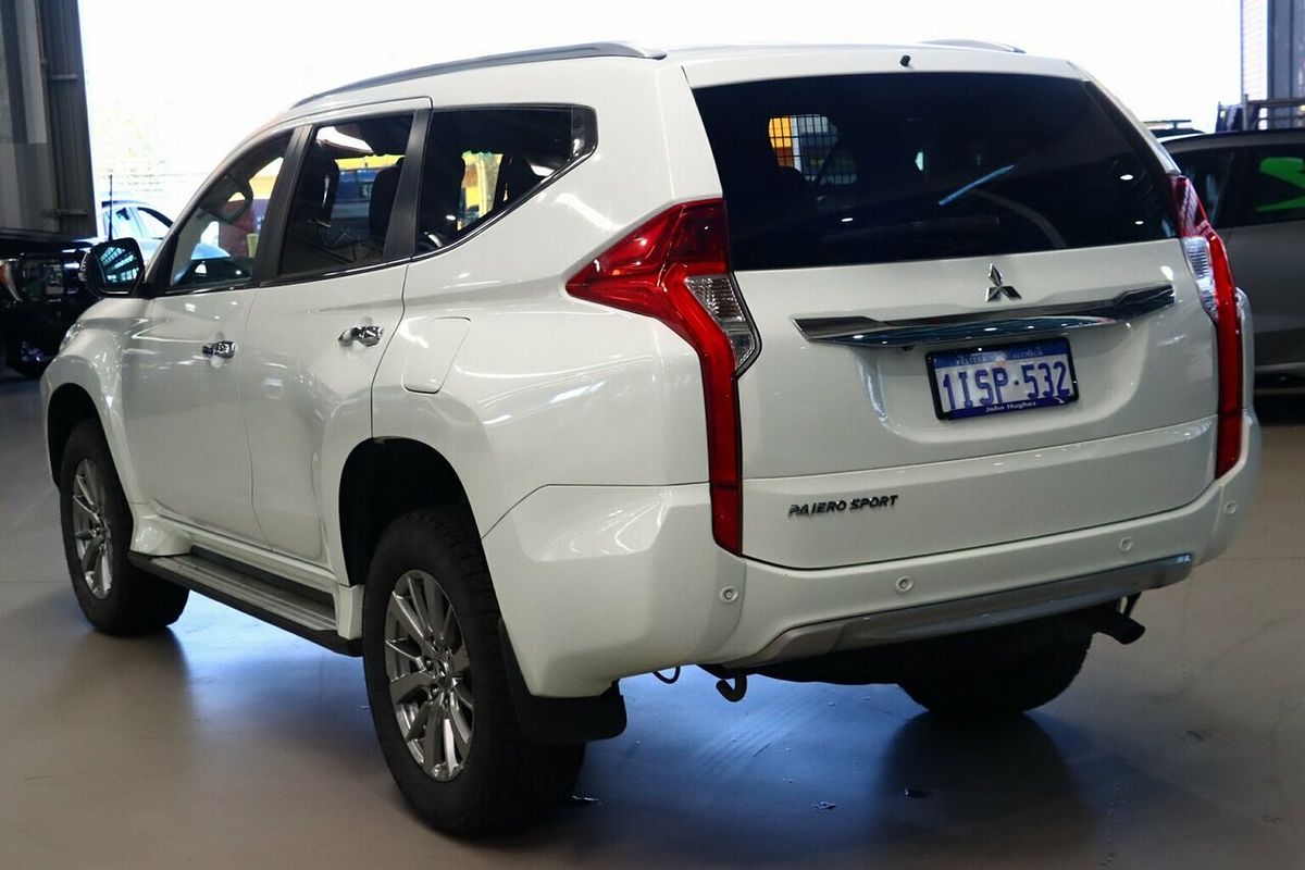 2018 Mitsubishi Pajero Sport GLX QE