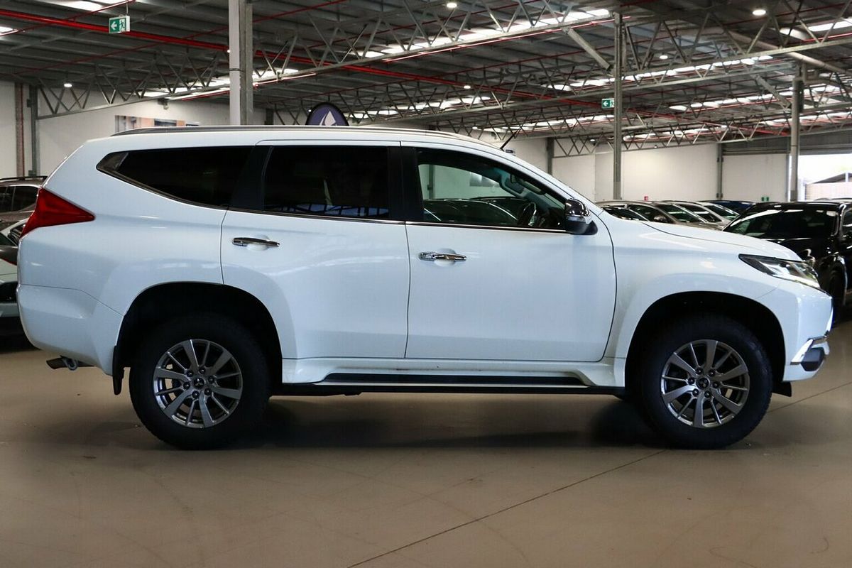 2018 Mitsubishi Pajero Sport GLX QE