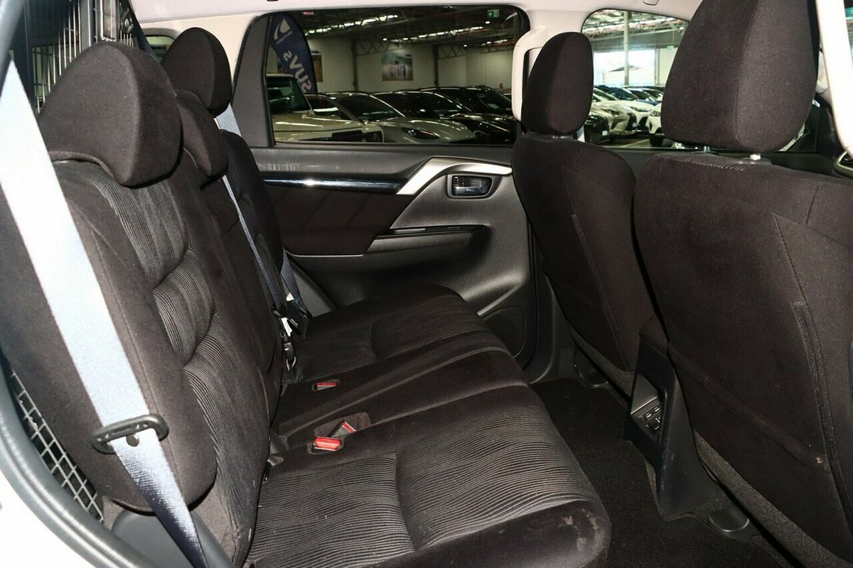 2018 Mitsubishi Pajero Sport GLX QE