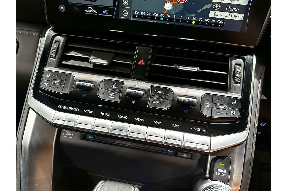 2023 Toyota Landcruiser Sahara FJA300R