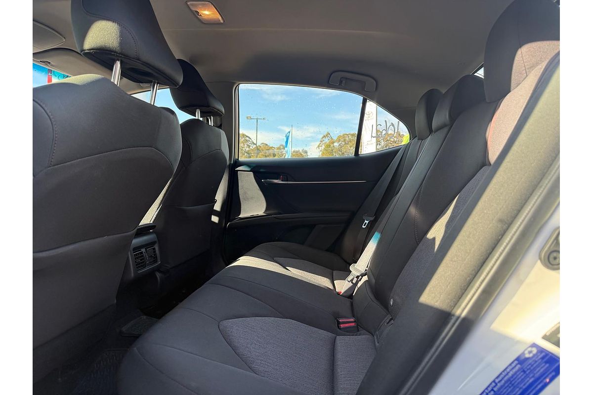2020 Toyota Camry Ascent Sport AXVH71R