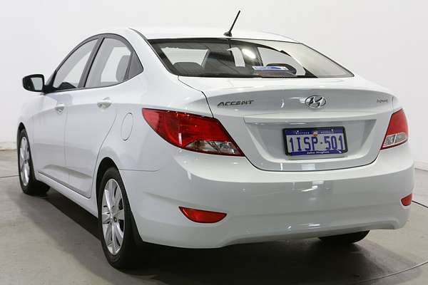 2019 Hyundai Accent Sport RB6