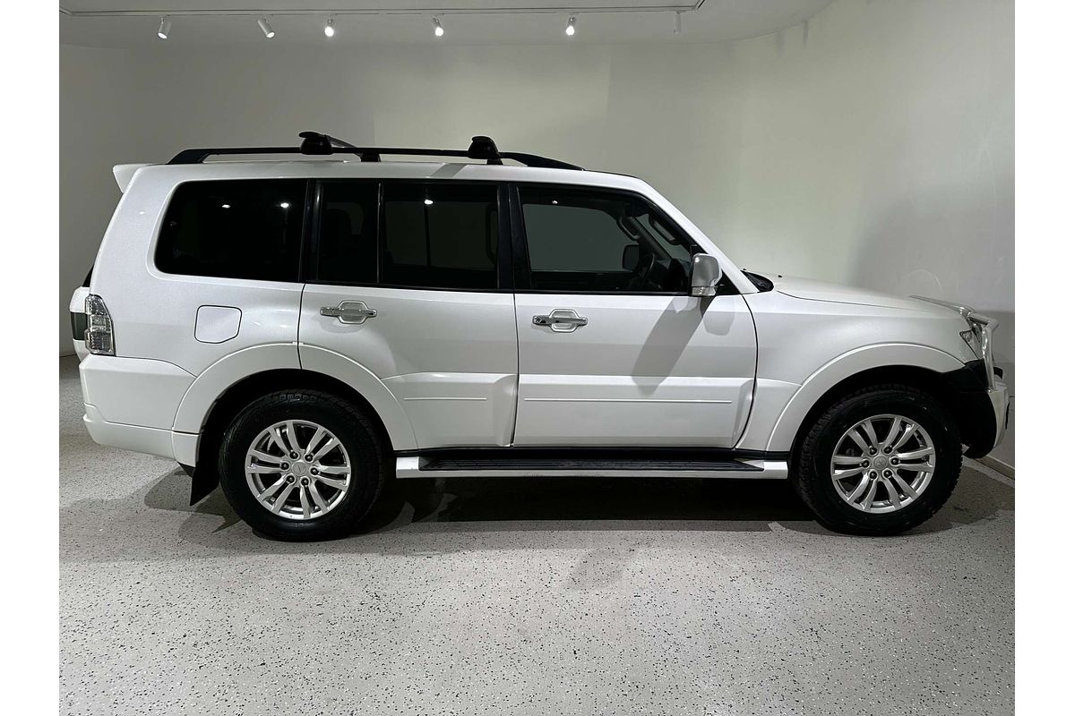 2018 Mitsubishi Pajero GLS NX