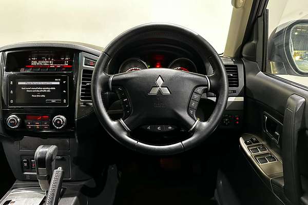 2018 Mitsubishi Pajero GLS NX