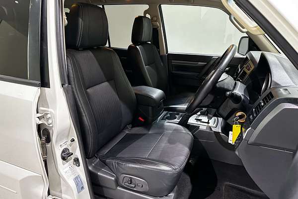 2018 Mitsubishi Pajero GLS NX