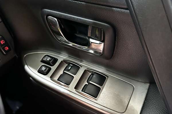 2018 Mitsubishi Pajero GLS NX