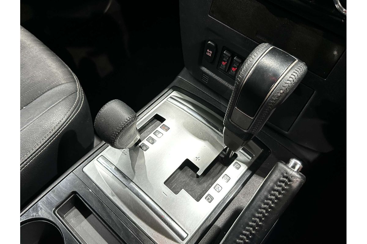 2018 Mitsubishi Pajero GLS NX