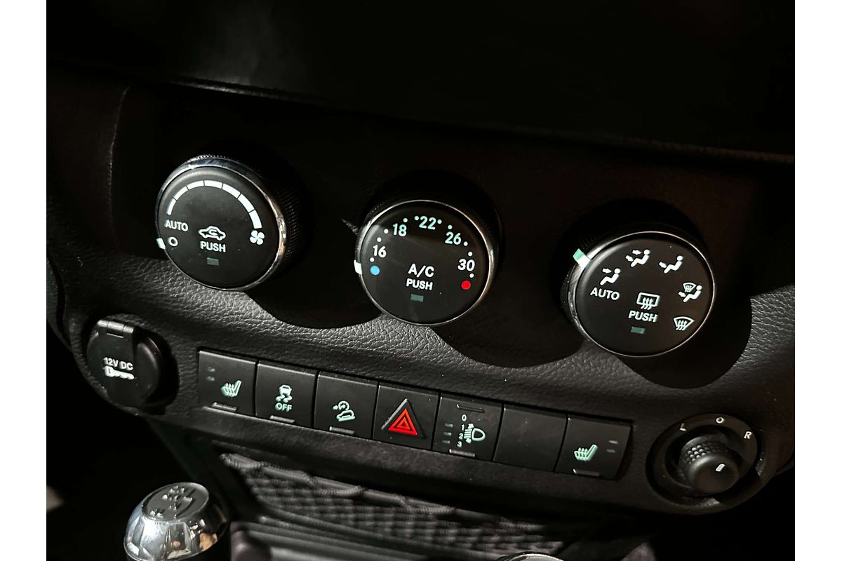 2017 Jeep Wrangler Unlimited Overland JK