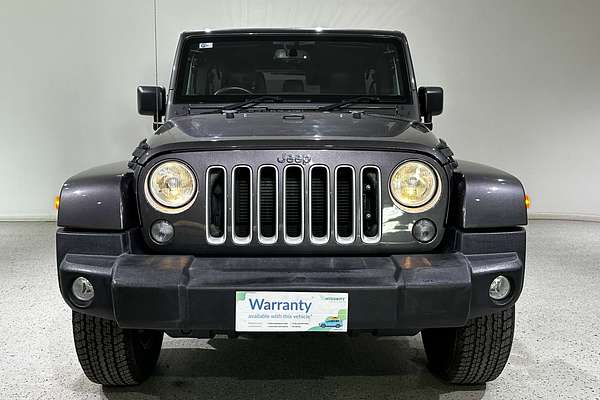 2017 Jeep Wrangler Unlimited Overland JK