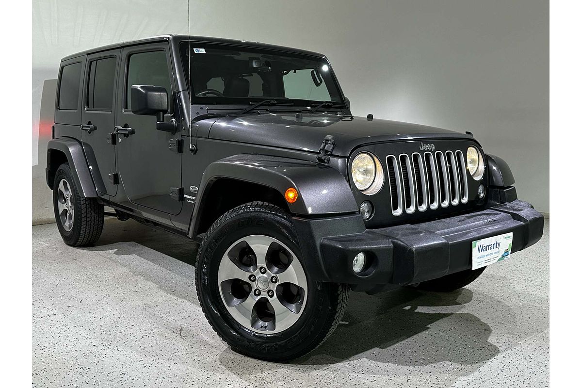 2017 Jeep Wrangler Unlimited Overland JK