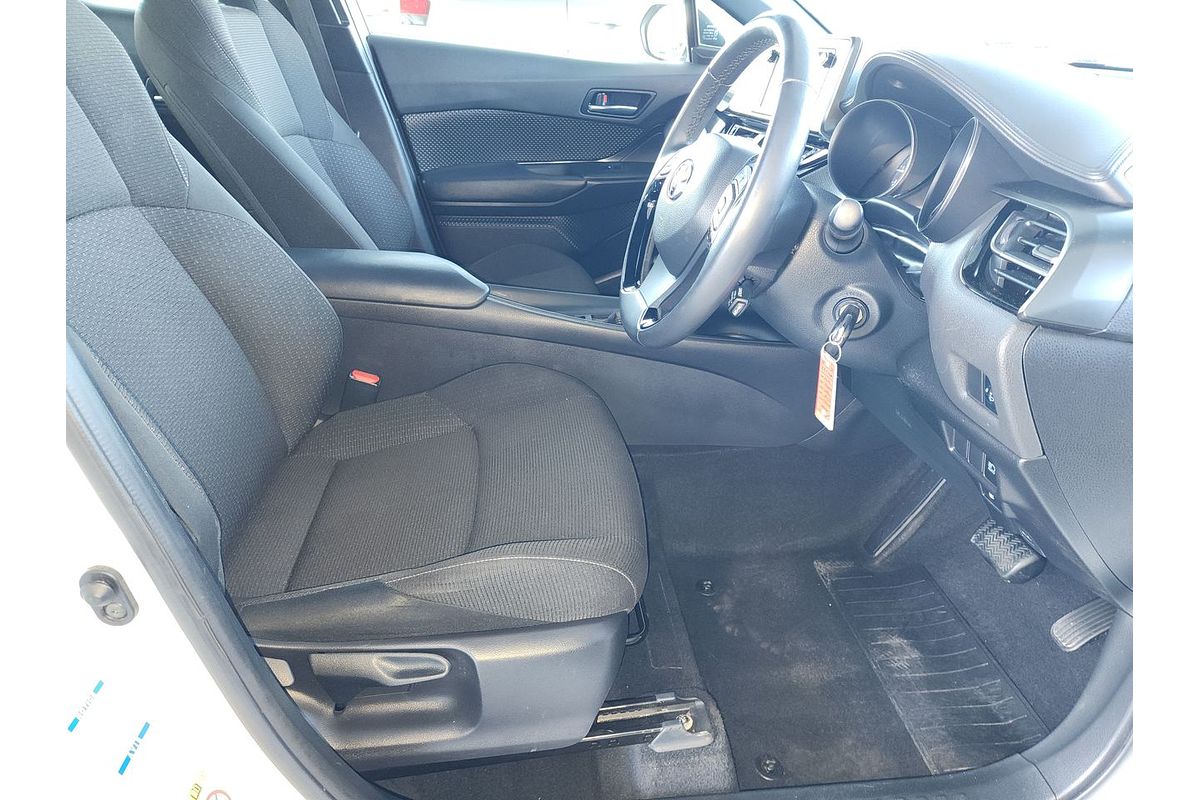2019 Toyota C-HR NGX50R