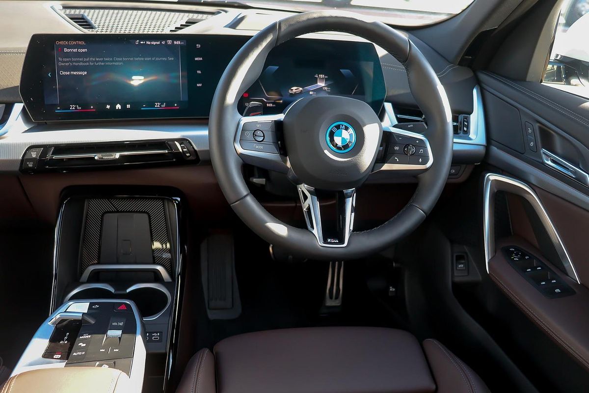 2024 BMW iX2 xDrive30 M Sport U10