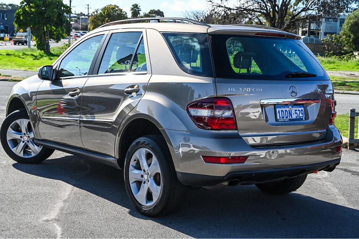 2009 Mercedes-Benz M-Class ML320 CDI W164