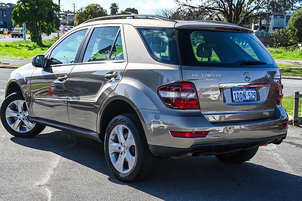 2009 Mercedes-Benz M-Class ML320 CDI W164