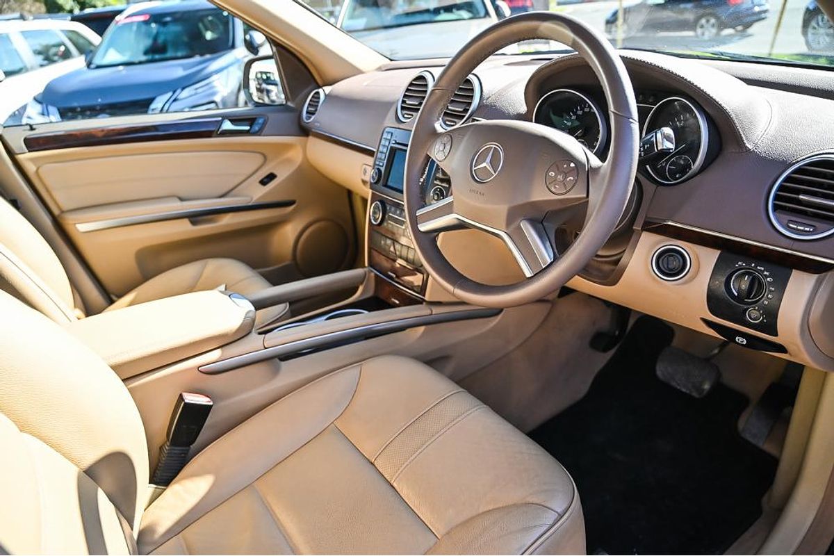 2009 Mercedes-Benz M-Class ML320 CDI W164