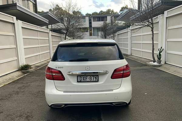 2017 Mercedes-Benz B-Class B200 W246
