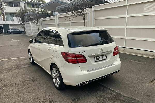 2017 Mercedes-Benz B-Class B200 W246