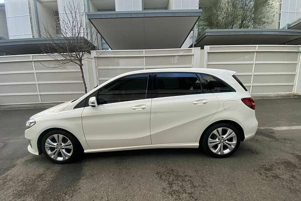 2017 Mercedes-Benz B-Class B200 W246