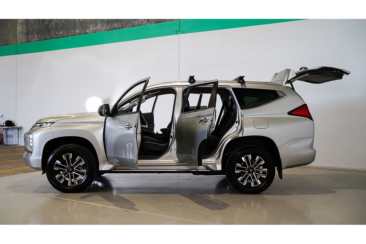2023 Mitsubishi Pajero Sport Exceed QF
