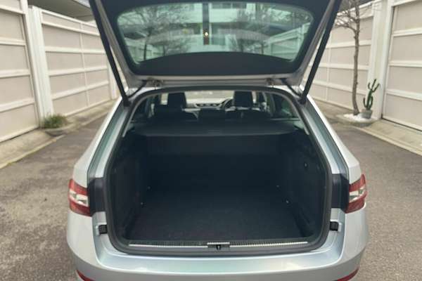2016 SKODA Superb 162TSI NP