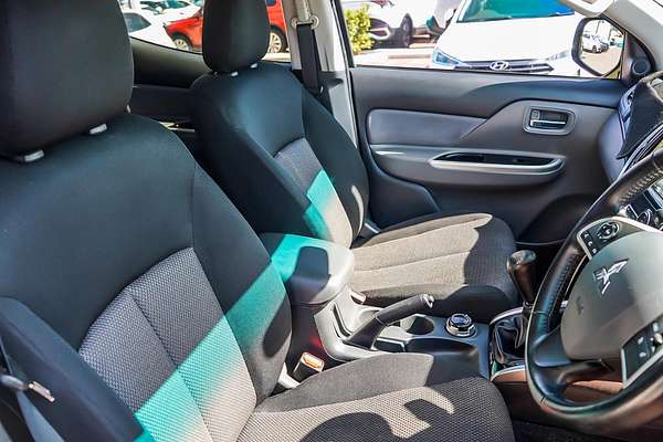 2015 Mitsubishi Triton GLS MQ 4X4