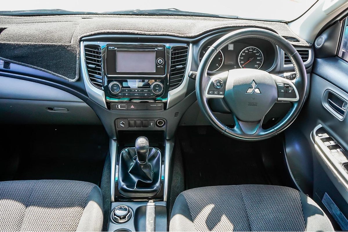 2015 Mitsubishi Triton GLS MQ 4X4